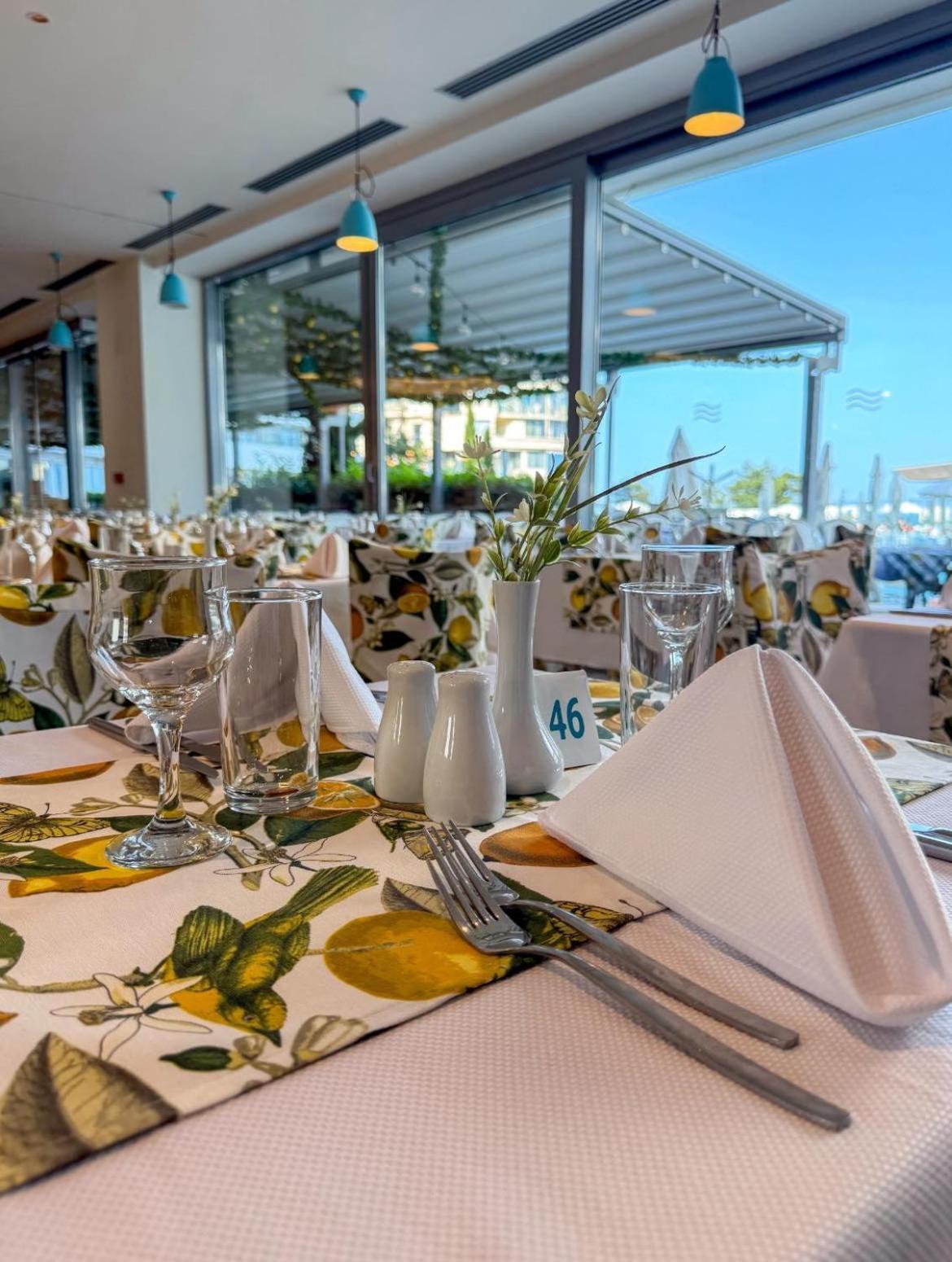 Astoria Hotel All Inclusive- Private Beach & Beach Club Nisipurile de Aur Exterior foto
